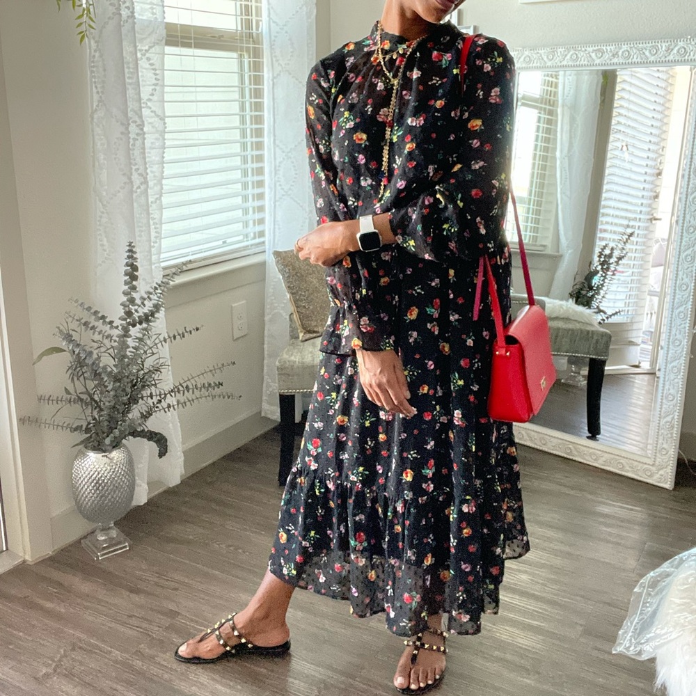 Banana Republic Floral Black Long Sleeve Dress Size 4